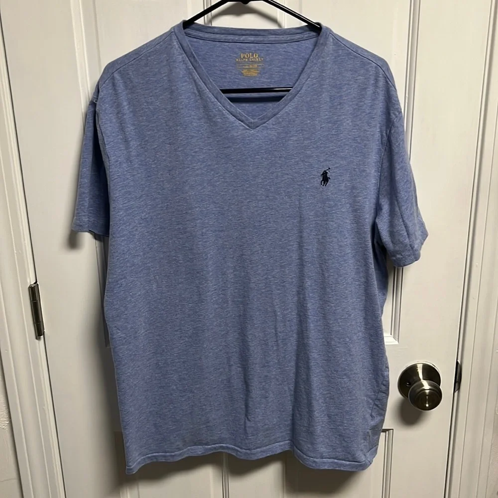 Polo Ralph Lauren men’s vneck blue short sleeve tee shirt size large .